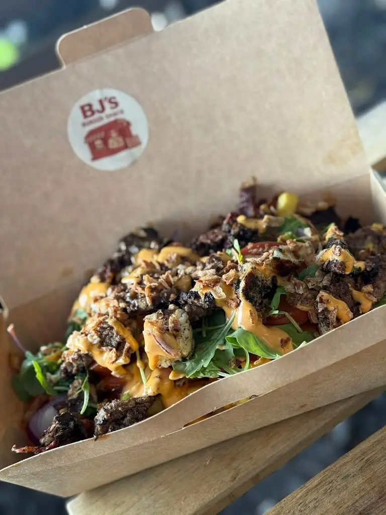 BJ's Burger Shack_Woodsetts_slider_image_3