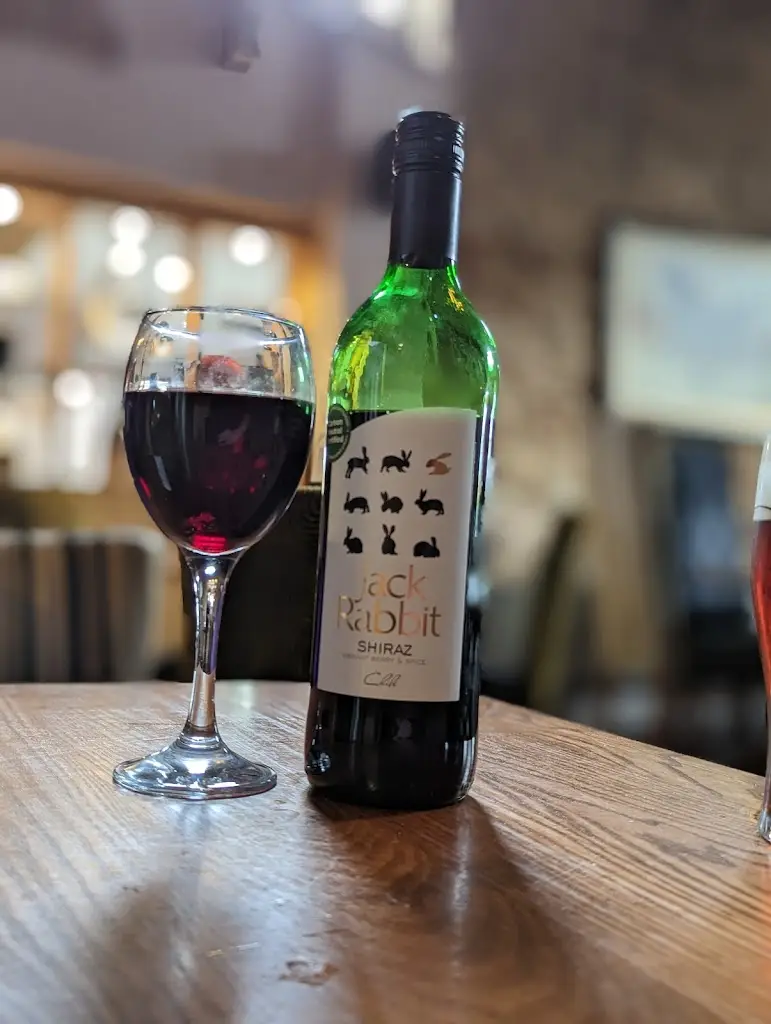 Menu_Three Legged Stool_Woodsetts_image_7