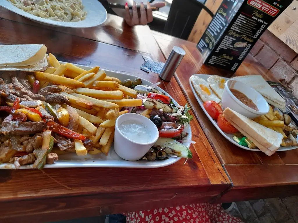 Menu_Alitalia Bistro_Woodsetts_image_9