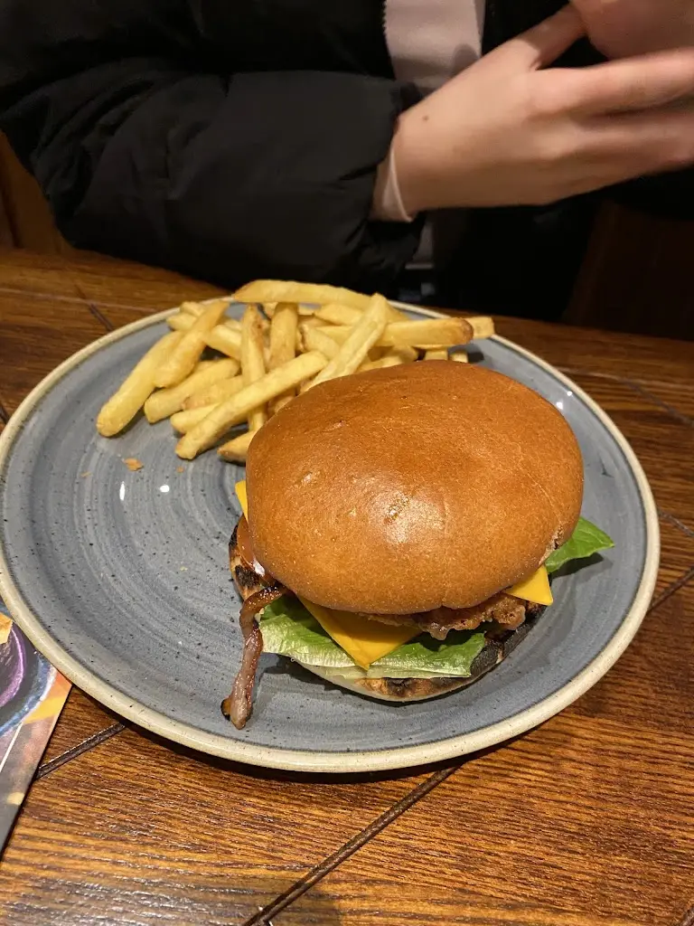 Menu_The Cannon_Woodsetts_image_3