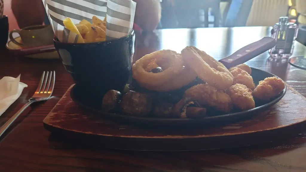 Menu_The Cannon_Woodsetts_image_9