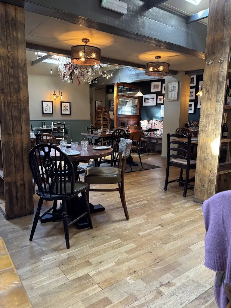 The Back Lane Tavern_Woodstock_slider_image_3