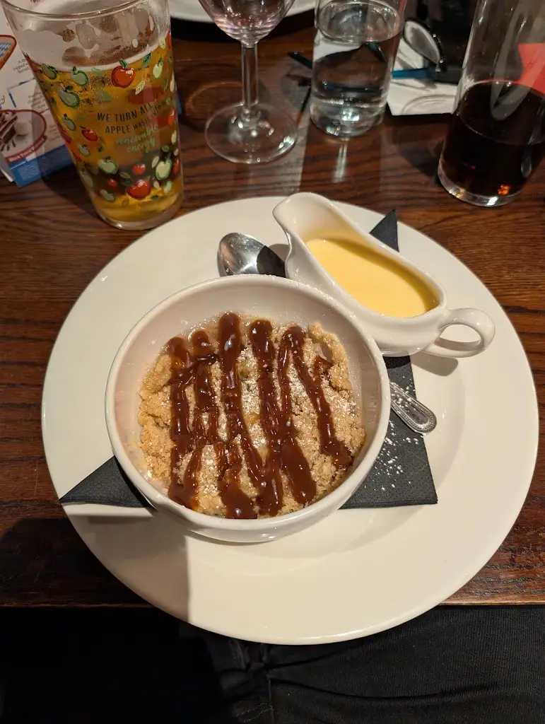 Karl Craven_Crown_Wychbold_review