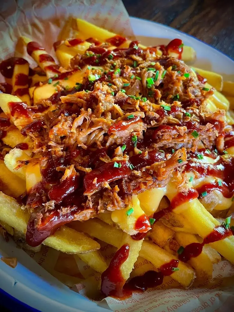 Tracey Kendall_Crown_Wychbold_review