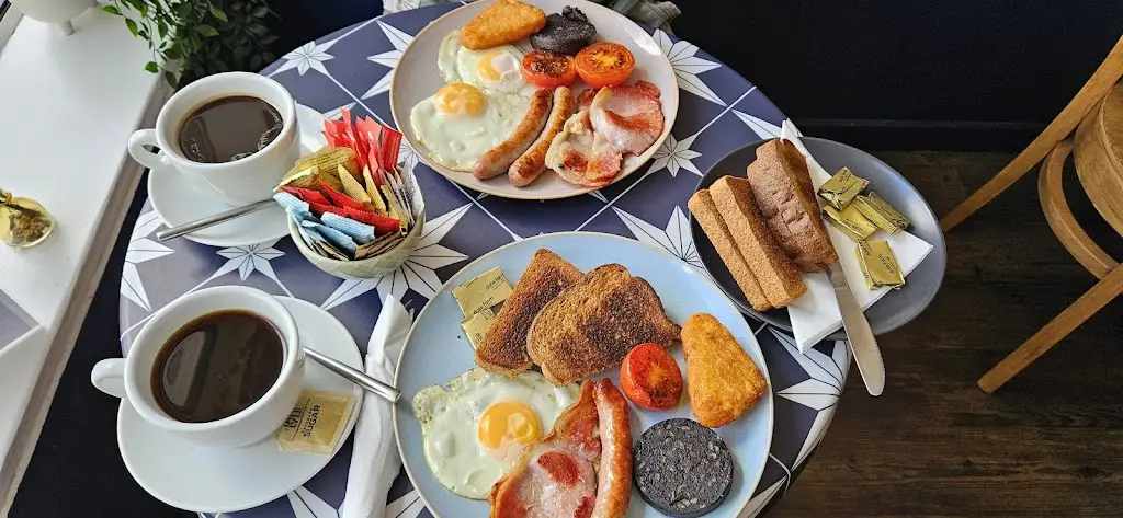 Gemma Mckee_The Terrace Cafe_Wooler_review