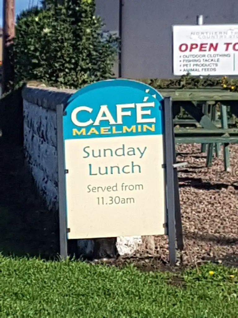 Alan Robson_Cafe Maelmin_Wooler_reseña