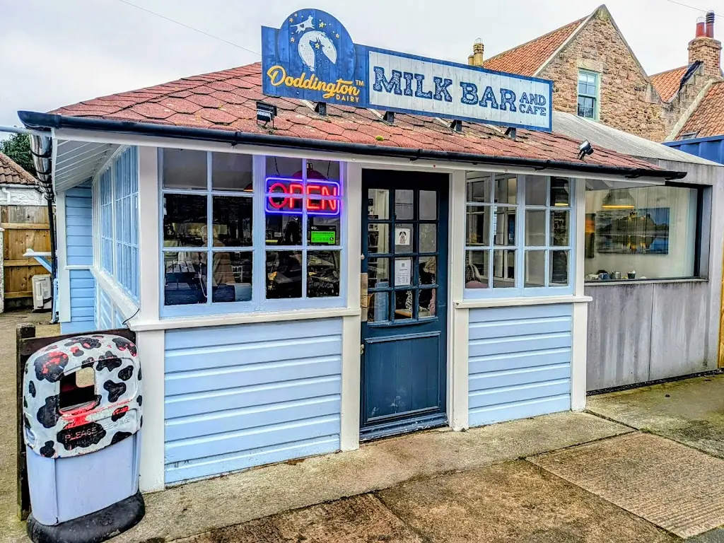 Doddington Dairy Milk Bar_Wooler_slider_image_3