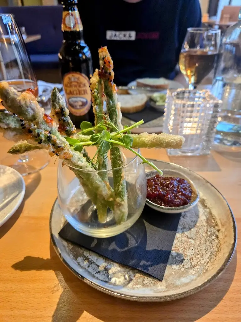 Lindsey Ellis_Beodern_Wooler_recensione