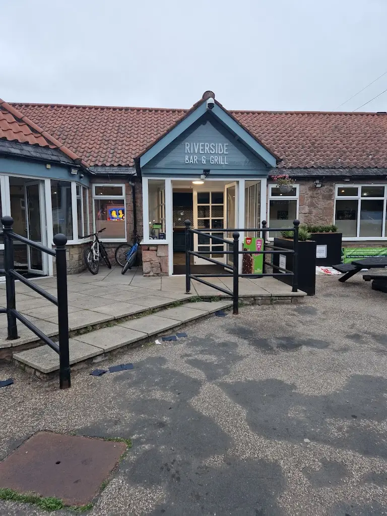 The Riverside Bar_Wooler_slider_image_3