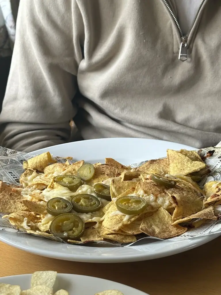 Beth Guilld_The Black Bull_Wooler_recensione