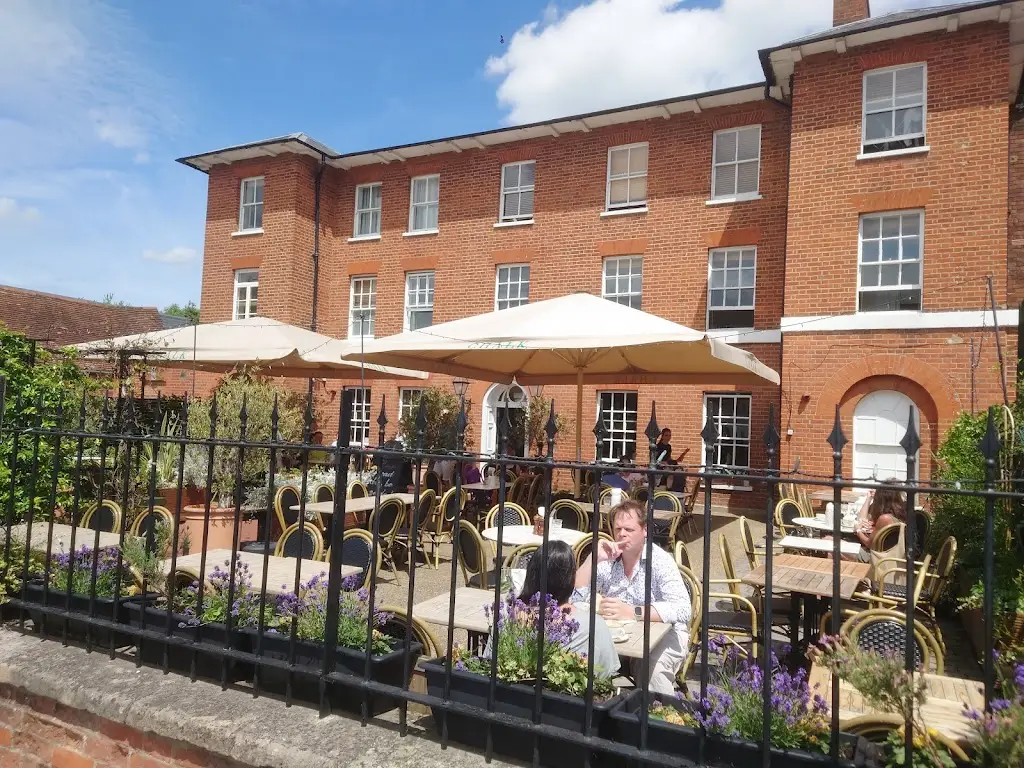 Chalk Wokingham_Wokingham_slider_image_3