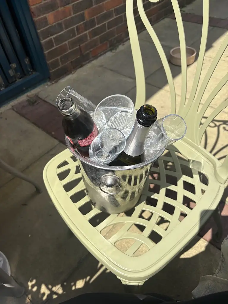 Jo Hillier_Sedero Lounge_Wokingham_review