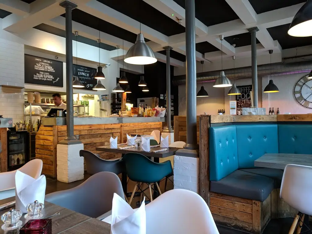 Piccolo Arco restaurant in Wokingham