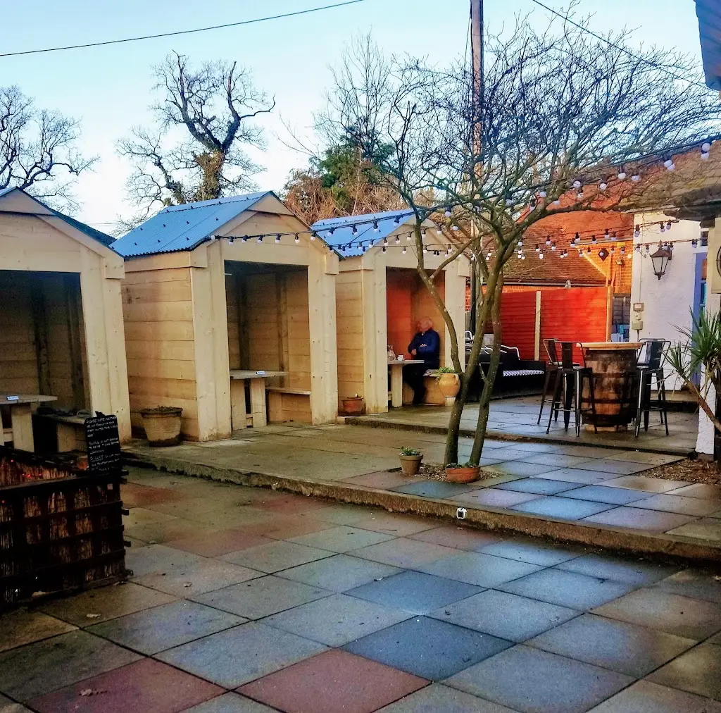 Mark Poley_The White Horse_Wokingham_review