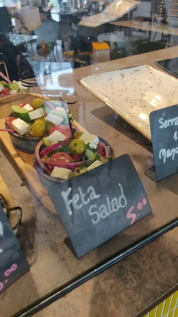 Salty Olive Wokingham_Wokingham_slider_image_2