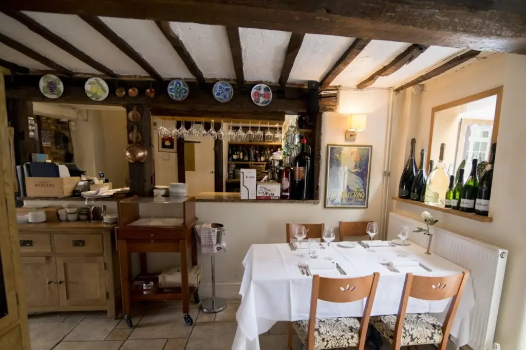 Angelos restaurant in Wokingham