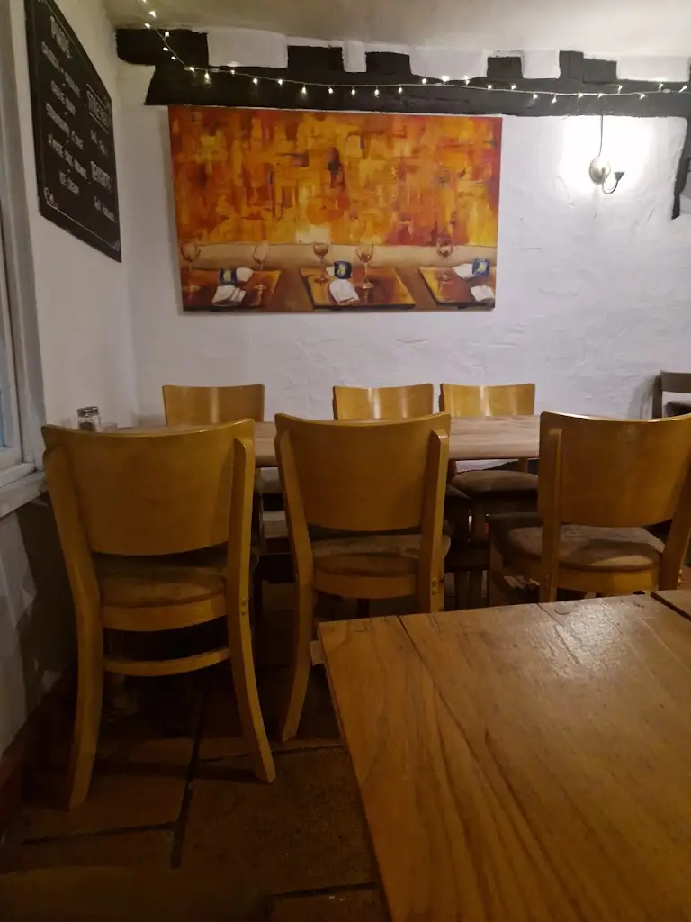 MUGUREL COLIBA_Sanpa_Wokingham_review