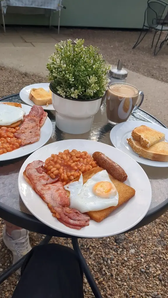 anthony morgan_Hop Pickers Rest_Yalding_review