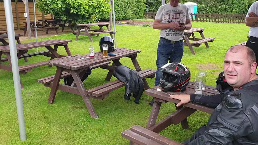 Woolpack Inn_Yalding_slider_image_2