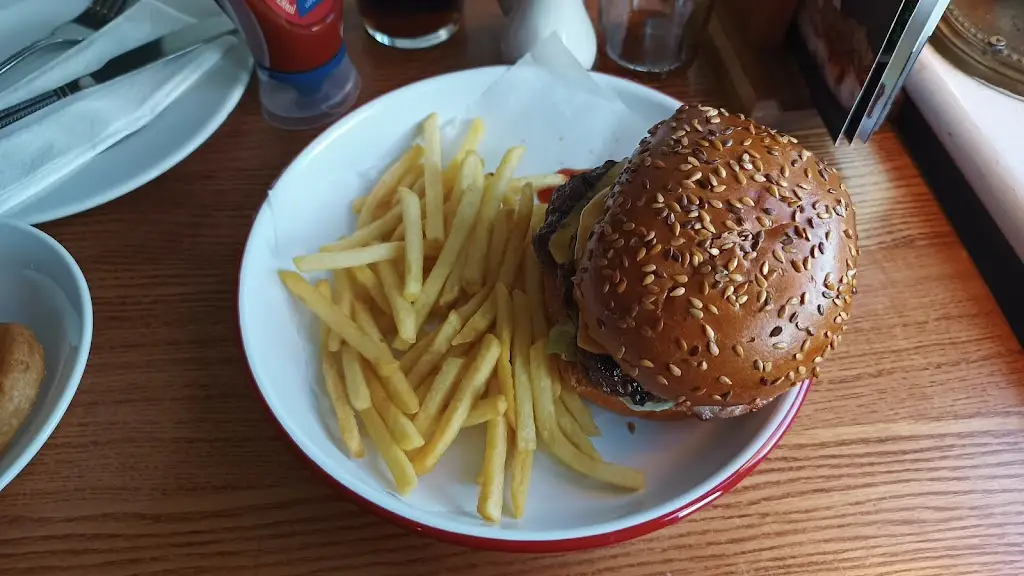 Menu_Fox_Yate_image_8