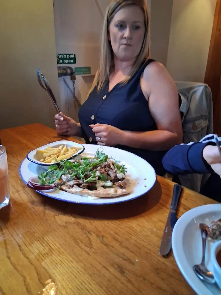 Arthur Ratcliffe_Fox_Yate_review