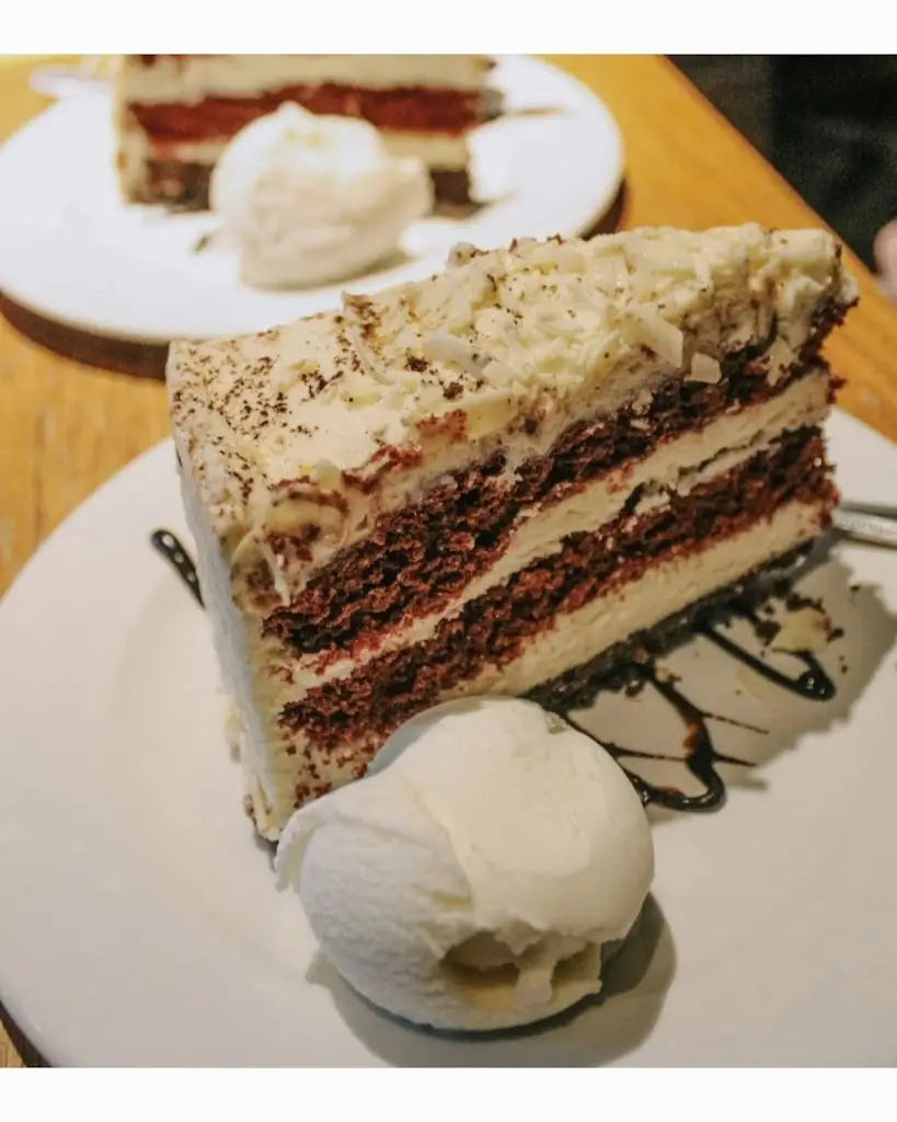 Fox_Yate_slider_image_3