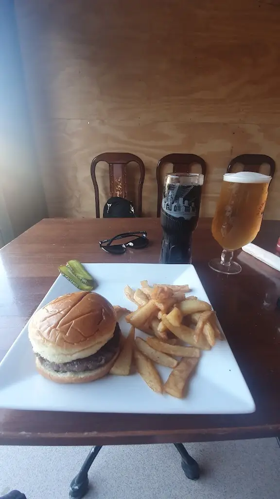 Bradley Bishop_The Butcher's Arms_Yatton_review