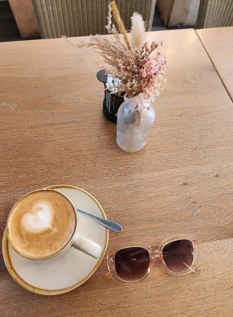 Christine Kb_That Coffee Place_Yatton_review