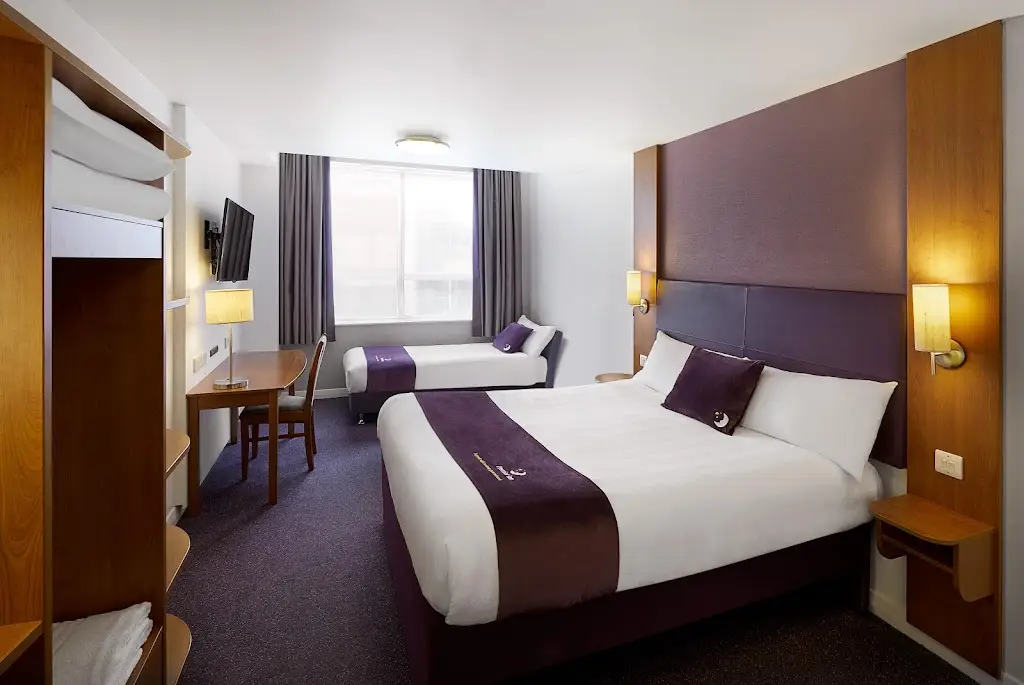 Premier Inn Newcastle  hotel_Wylam_slider_image_2