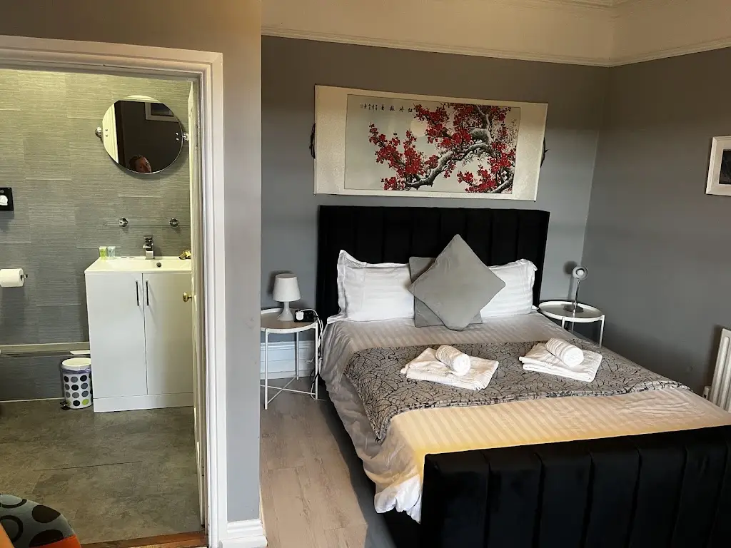 Bistro En Glaze_Wylam_slider_image_2