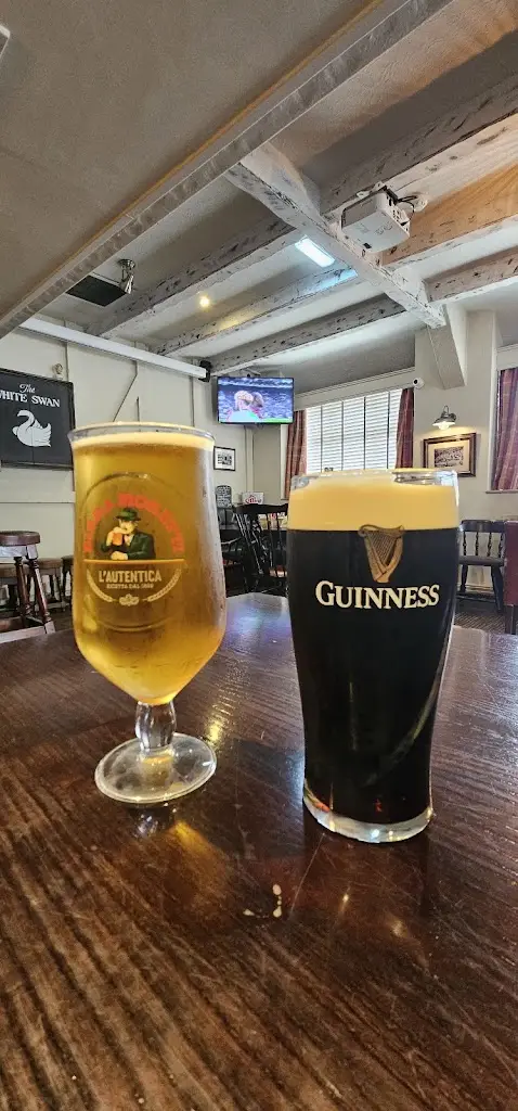 Menu_White Swan_Wylam_image_5