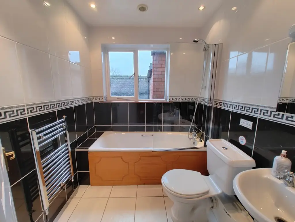 The Golden Cup_Yoxall_slider_image_3