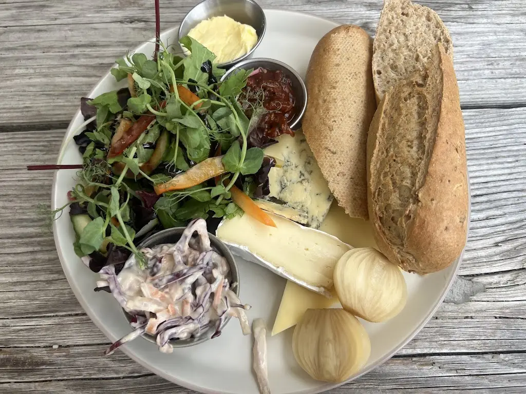 SJB_Drake Manor Inn_Yelverton_review