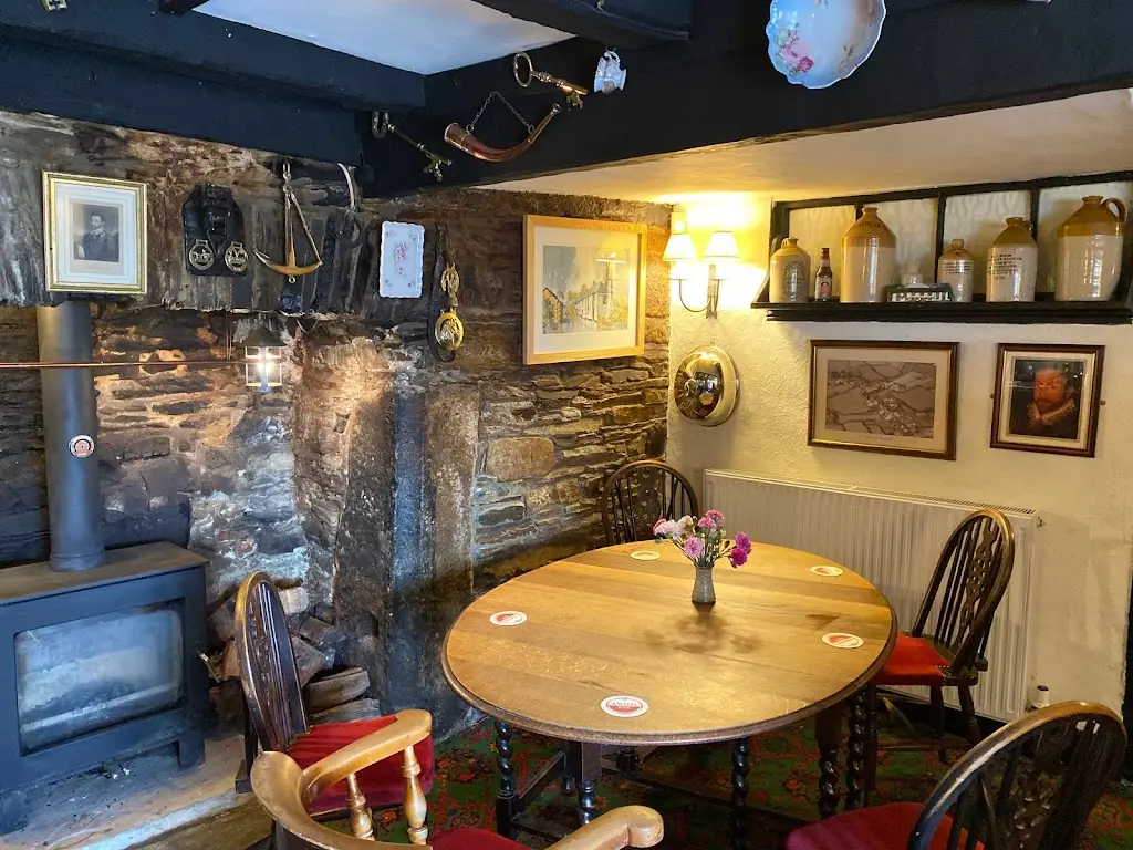 Drake Manor Inn_Yelverton_slider_image_1