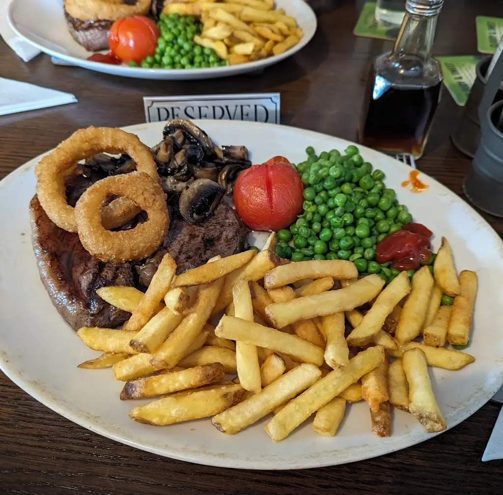 Menu_The Skylark Inn_Yelverton_imagen_5