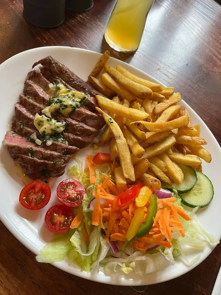 Jason Cornish_The Skylark Inn_Yelverton_reseña