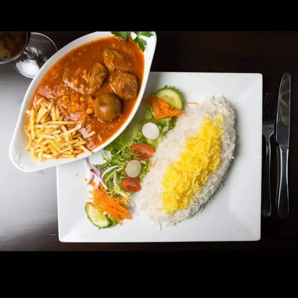 Tanoor Restaurant_Worcester Park_slider_image_3