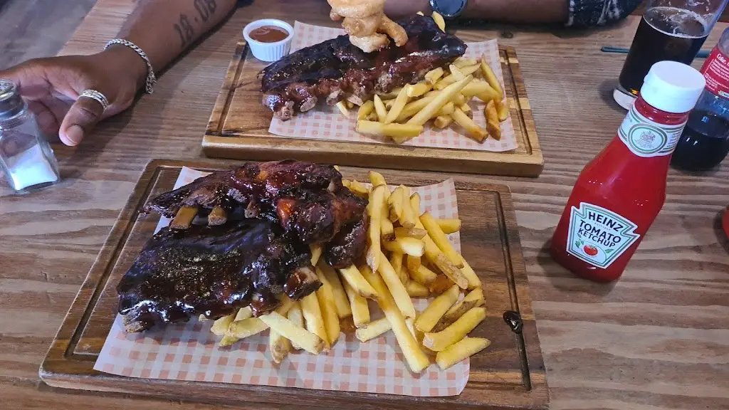 Menu_Bronco's Pizza & Ribshack_Worcester Park_immagine_5