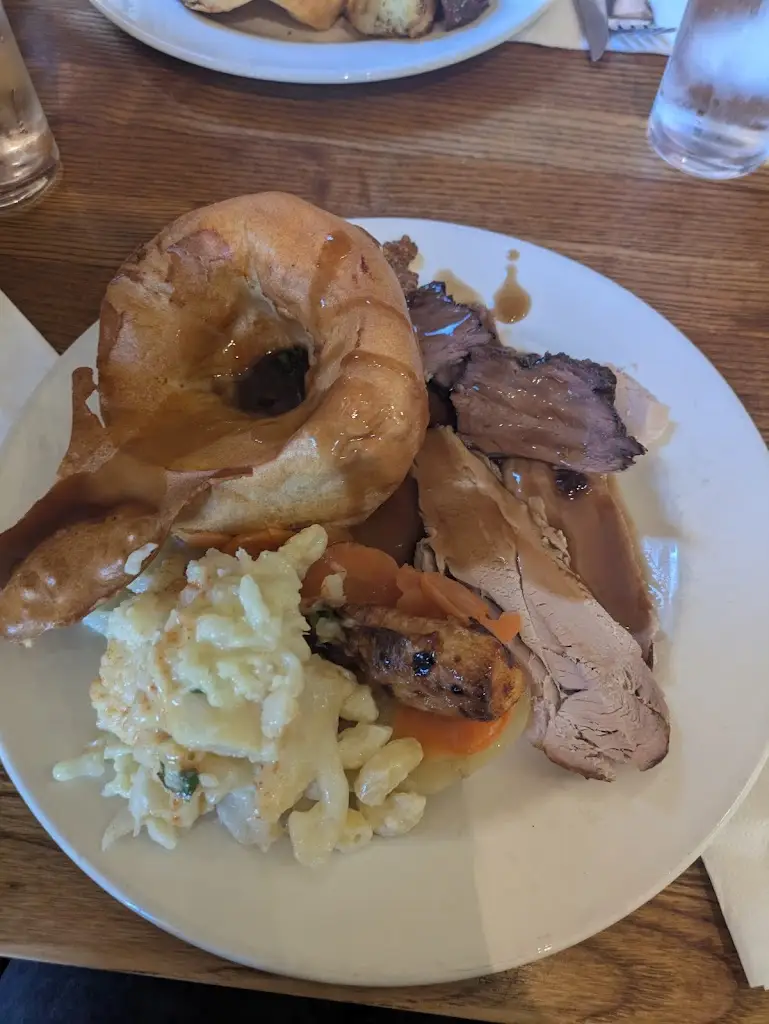 Wing Yee W_Toby Carvery Worcester Park_Worcester Park_review