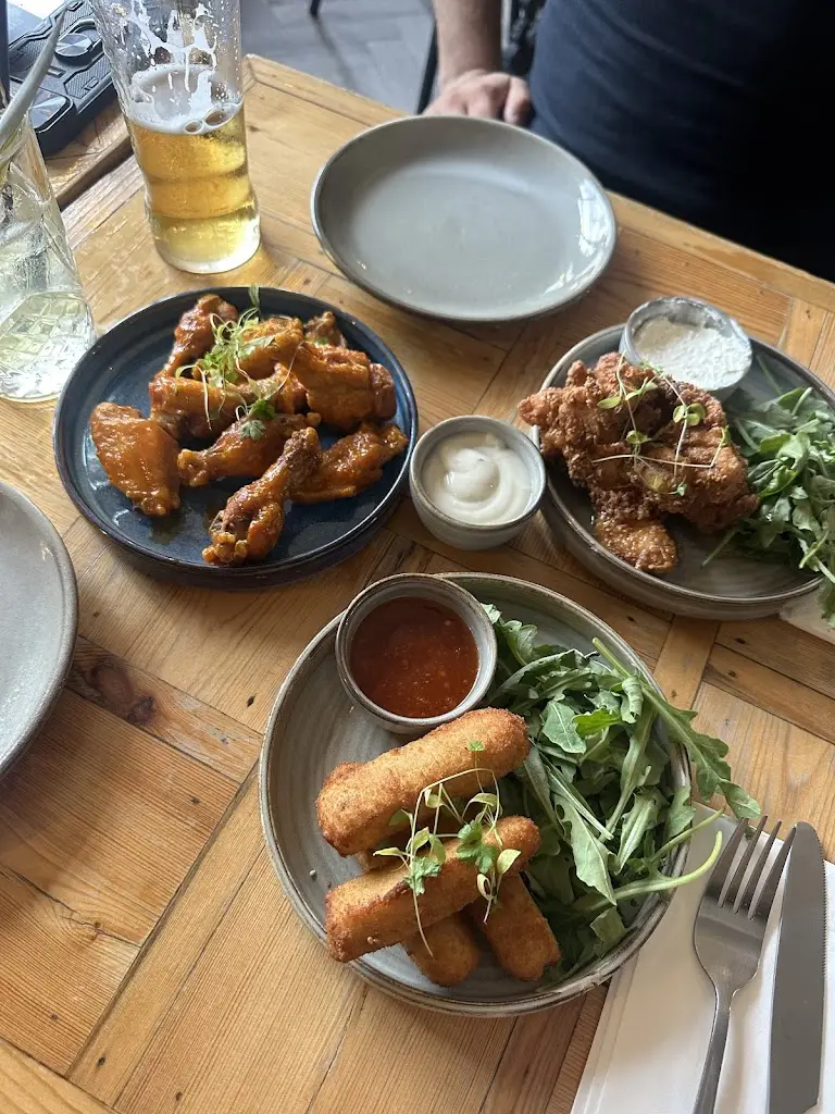 Ella Bijelic_Tanyard Lane Bar & Kitchen_Bexley_review