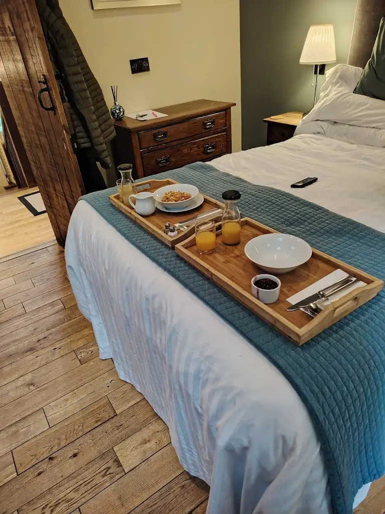 Ian Taylor_Robin Hood Farm B&B_Youlgreave_review