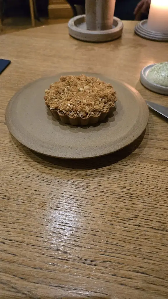 Alex Jones_Roots York_York_review