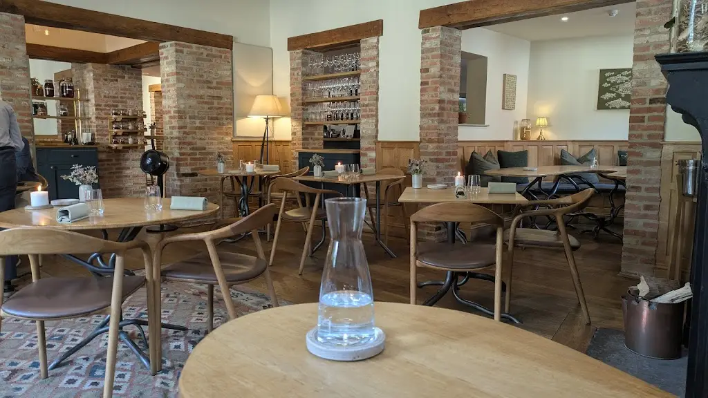 Roots York_York_slider_image_3