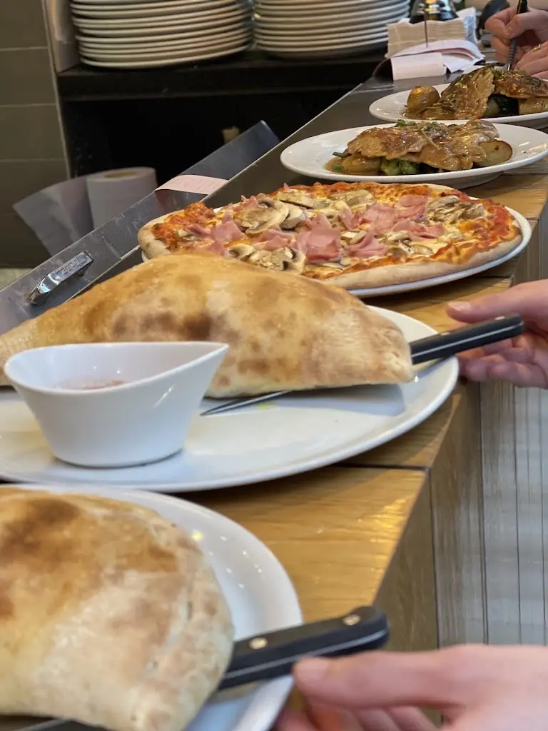 Menu_Bella Capri Restaurant Fleet_Rushmoor_image_7