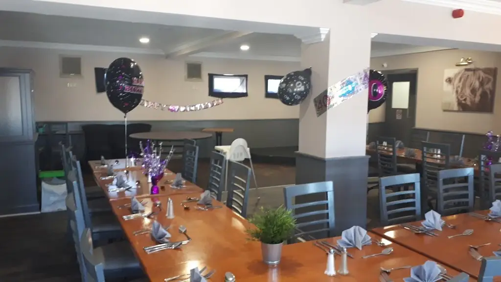 Chris Courtney_The Afton Sports Bar & Bistro_Ahoghill_review