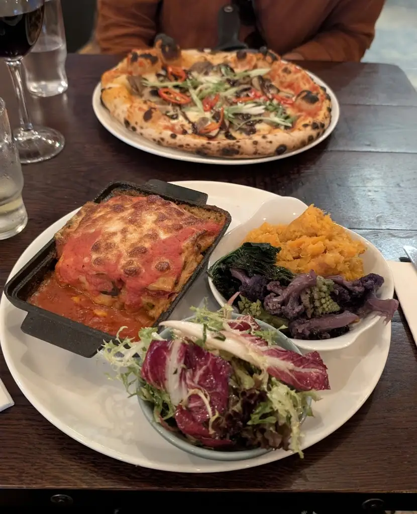 Megan Chism_The Parson's Nose_Annahilt_review