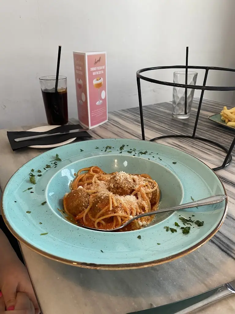 Menu_Il Piacere_Yeadon_image_6