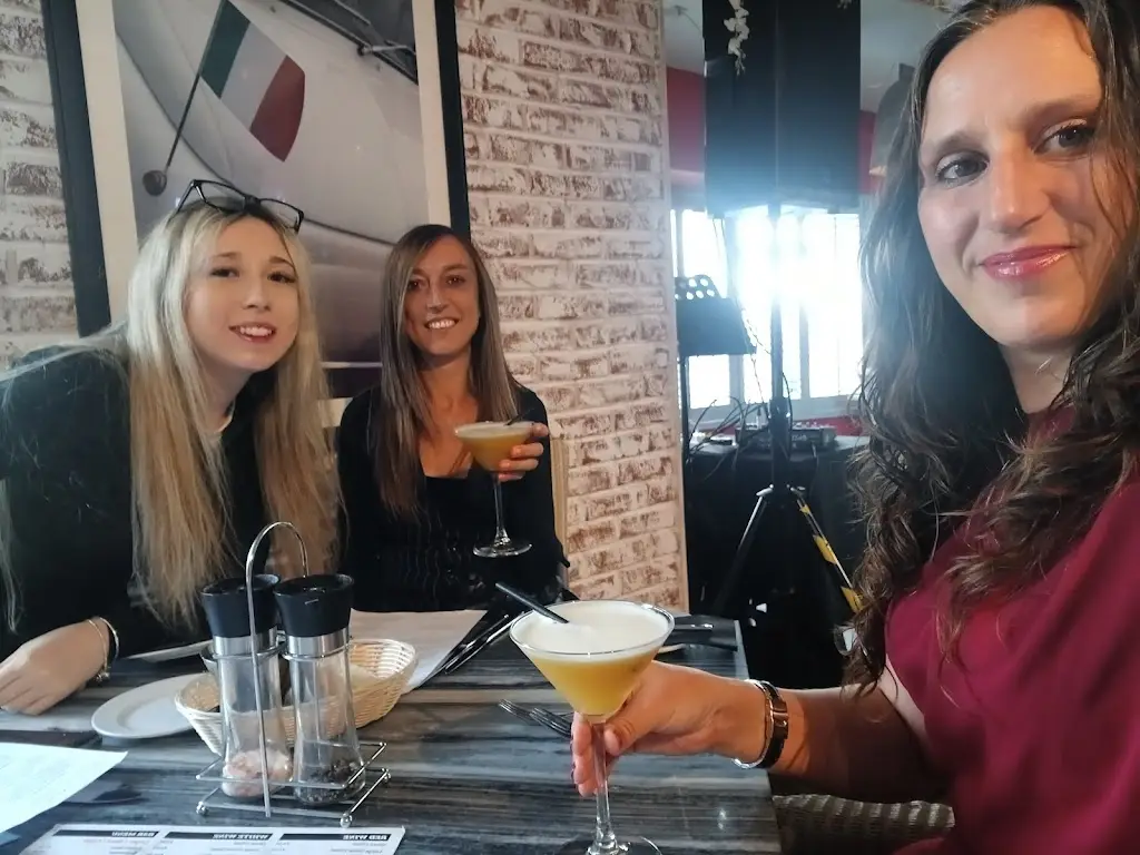 Sheree_Il Piacere_Yeadon_review