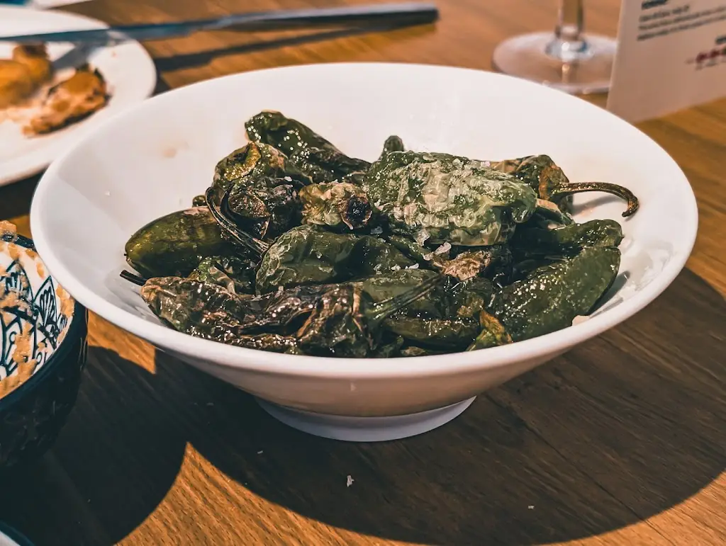 Menu_THE CORNER 19 CAFE & BISTRO_Yeadon_image_6