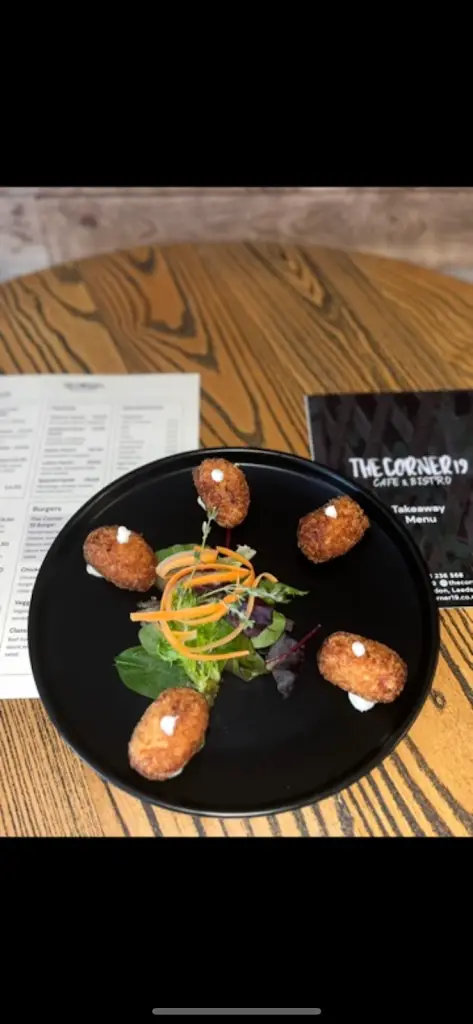 Menu_THE CORNER 19 CAFE & BISTRO_Yeadon_image_8